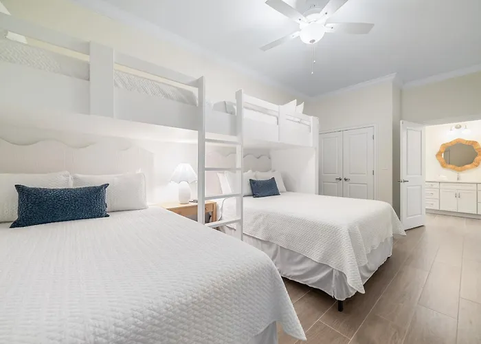 Phoenix Ii 1801 Holiday home